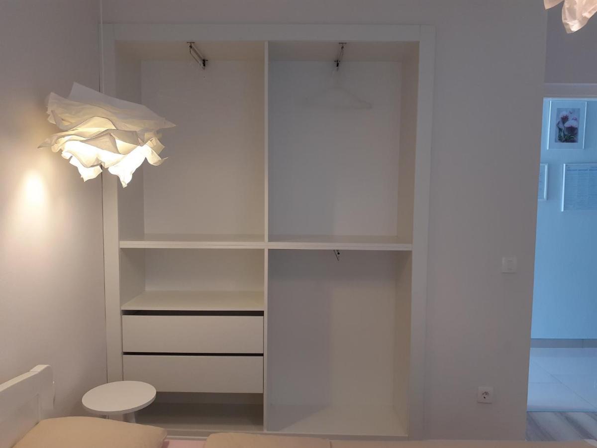 Apartment Vesel มาลินสกา ภายนอก รูปภาพ