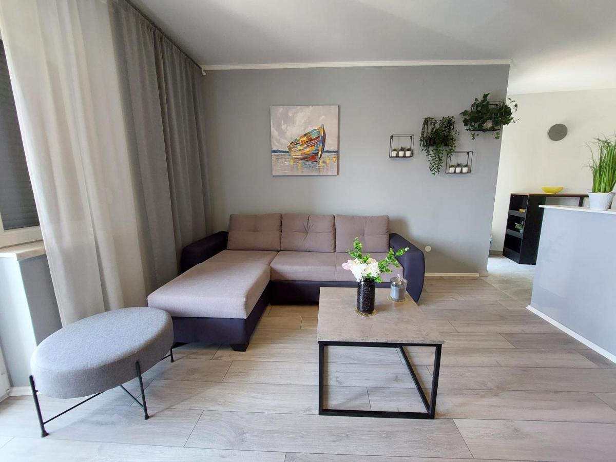 Apartment Vesel มาลินสกา ภายนอก รูปภาพ