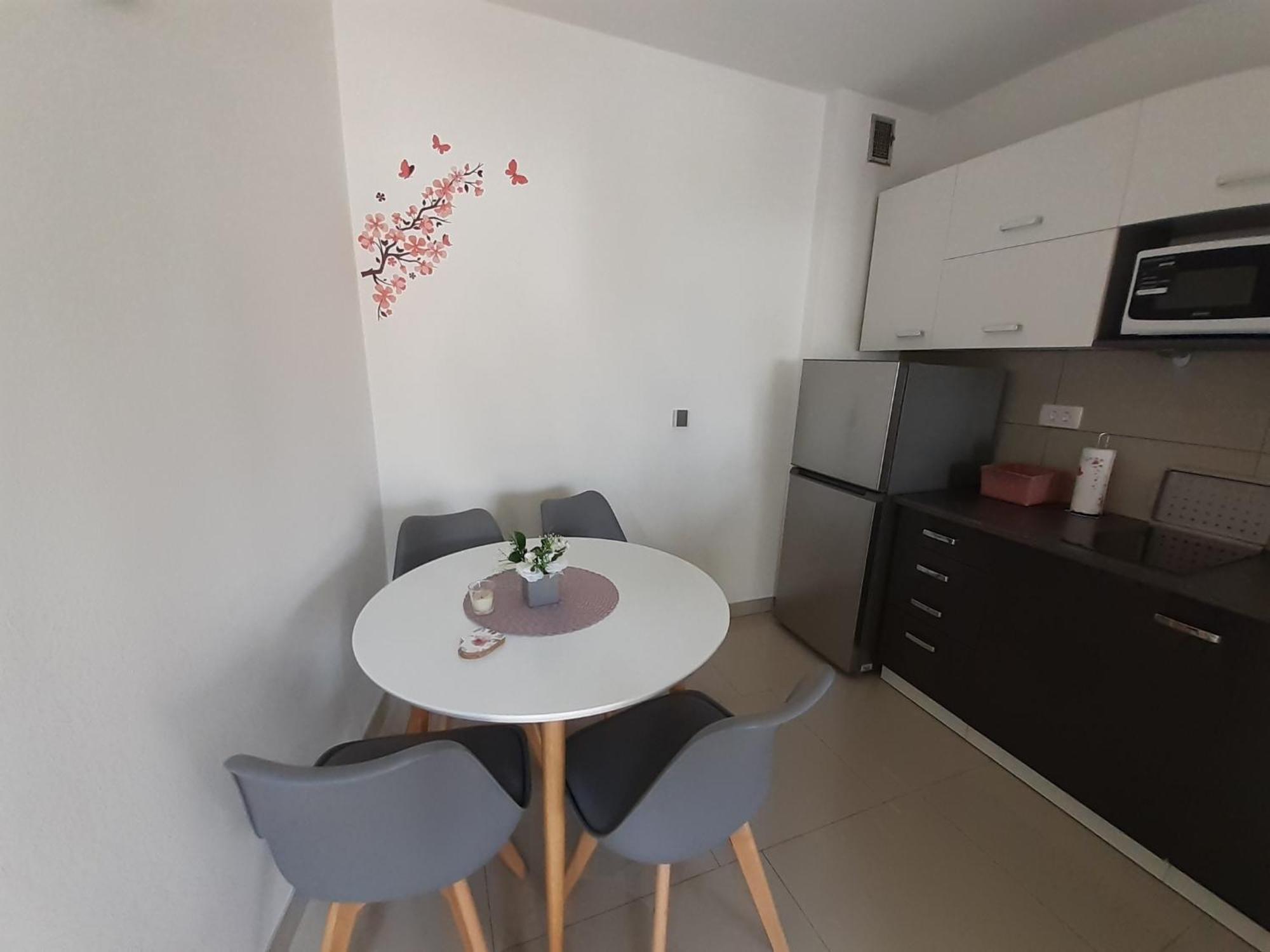 Apartment Vesel มาลินสกา ห้อง รูปภาพ